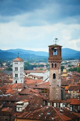 Fototapeta na wymiar Lucca skyline tower
