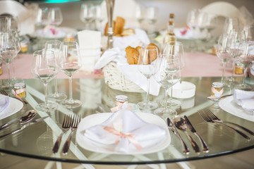 Festive table layout