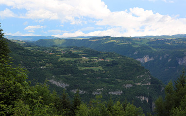 Naklejka premium Panorama of the mountains of ASIAGO village in italy