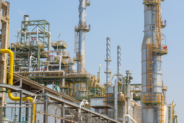 Big structure of oil refinery plant in day time