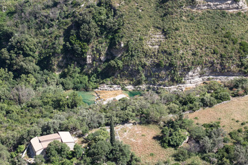 Fototapeta na wymiar Laghetti, Riserva Naturale Orientata Cavagrande del Cassibile, primavera, Sicilia