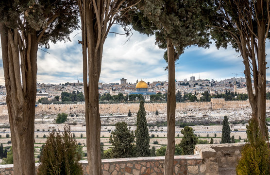 Temple Mount with Dome of the Rock from Dominus Flevit church in Jerusalem, Israel