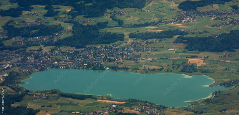 1000_F_162704029_n7uTxpJojCpZDtNW4zkqj6p6vQI9uDAY.jpg