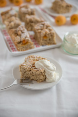 Aprikosen Streusel Kuchen 