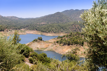 Fototapeta na wymiar Paphos Reservoir