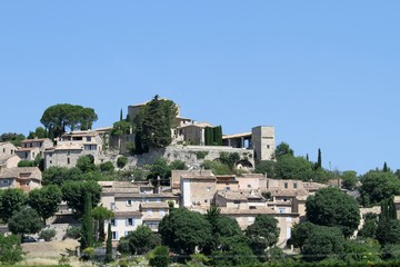 Fototapeta na wymiar Joucas,petit village de Provence dans le Luberon,Vaucluse