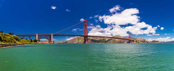 Panoramic large resolution shot of Golden Gate Bridge in San Francisco, California