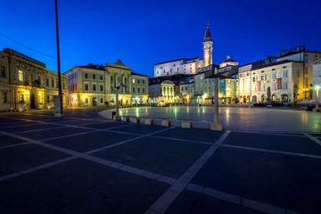 Fototapeta na wymiar Main square of Piran town