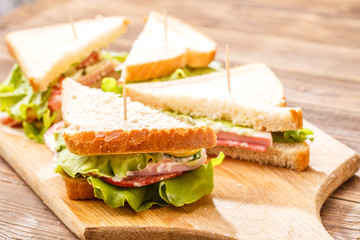 Photos sandwiches with vegetables, sausage