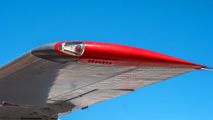 Position light on the wing of the plane.