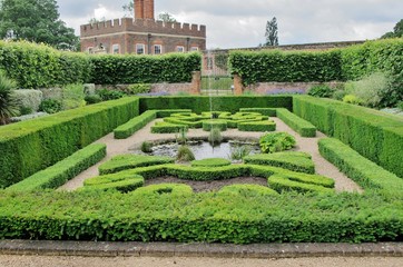 Hampton Court Palace, Ziergarten