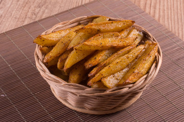 Rustic Frech Fries with paprika powder