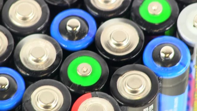 Panning across multiple batteries stacked together