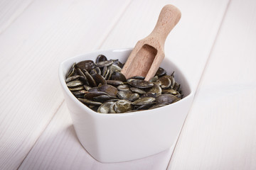 Pumpkin seeds containing zinc and dietary fiber