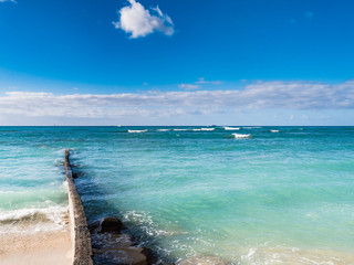 Fototapeta premium ハワイ ホノルル ワイキキビーチ