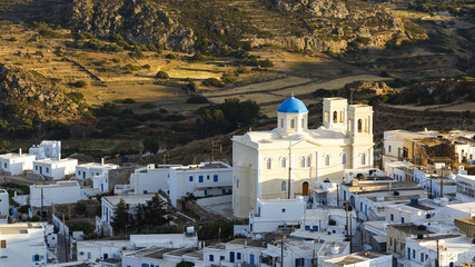 Fototapeta premium Chora village and its main church, Kimolos island. 