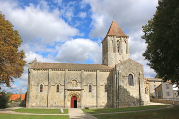 Fototapeta na wymiar church in France