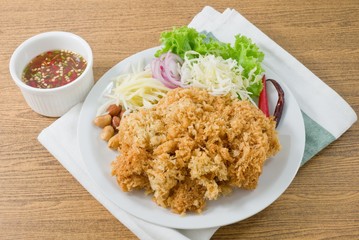 Crispy Catfish Salad with Green Mango and Vegetable