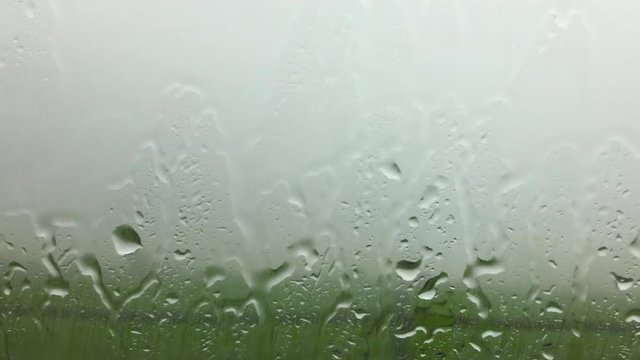 vetro pioggia