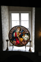 rundes Bleiglasfenster