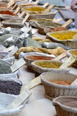 marché aux épices en Provence