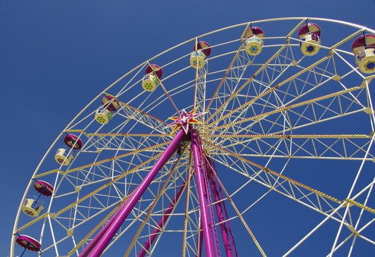 SOMMER - VOLKSFESTZEIT