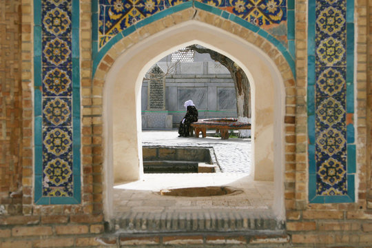 Old Woman Praying