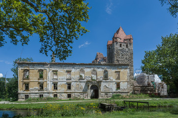 Fototapeta na wymiar Schloss Pottendorf