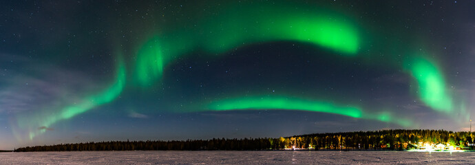 aurora borealis panorama