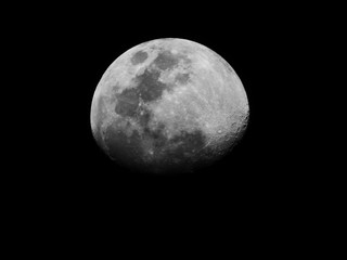 Fototapeta premium The Moon is an astronomical body that orbits planet Earth, being Earth's only permanent natural satellite. It is the fifth-largest natural satellite in the Solar System