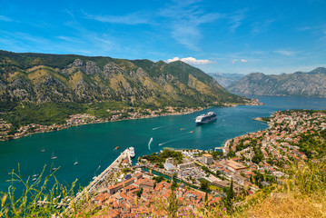Fototapeta na wymiar View on Kotor bay