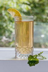 Green tea with a lemon