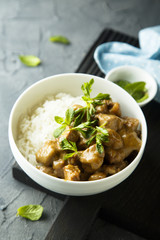 Thai curry with pork and peanut butter