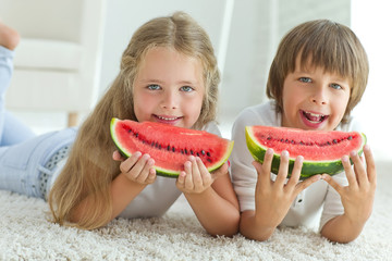 Children with watermelon 