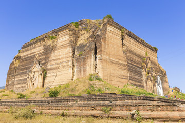 Mingun Pahtodawgyi Temple in Mandalay