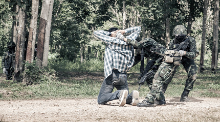 Military Rangers team in training, attack and arrest the terrorism
