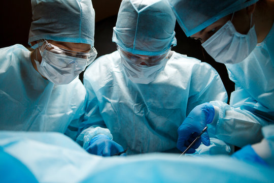 Team of doctors for surgery