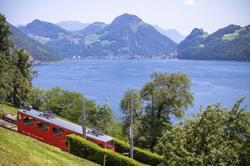Plakat Red cogwheel train in, Lucerne, Switzerland