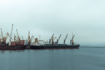 Cargo crane sea port