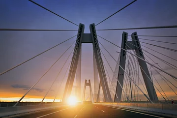 Abwaschbare Fototapete Brücken Sonnenaufgang auf der neuen Brücke in Krakau