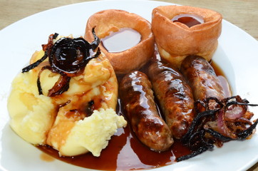 great british dish, sausage and mash 