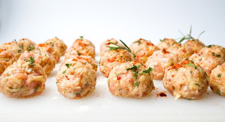 Raw meatballs ready for frying