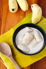 banana in sweet coconut milk thai dessert