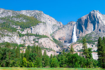 Fototapeta na wymiar Yosemite Falls.