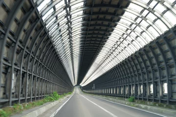 Photo sur Plexiglas Tunnel 北海道中標津町のスノーシェルター内の風景