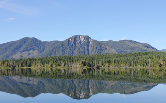 Hoomac Lake, Vancouver Island, Canada