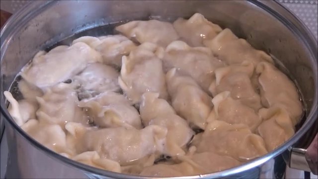 gotowanie pierog&oacute;w