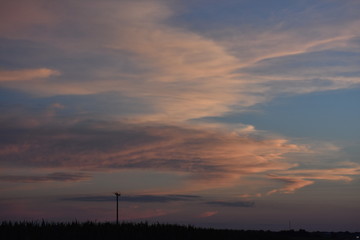 Fototapeta premium Unique Clouds in the Dusk Skyline