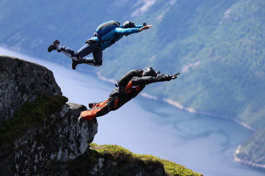 Skydiving in Norway