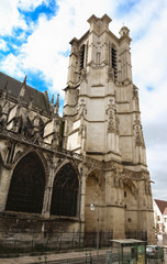 Fototapeta premium The Saint-Pierre-et-Saint-Paul Cathedral in Troyes, France